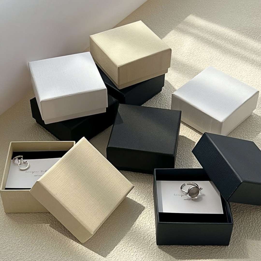 Jewelry box for handmade fine jewellery brand